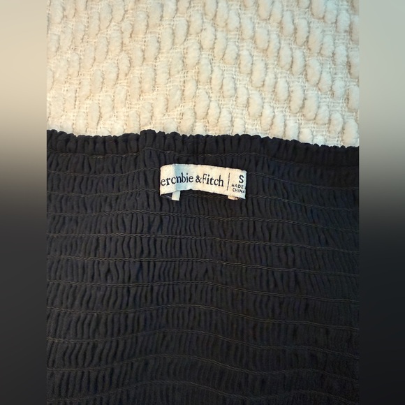 Abercrombie Deep V Halter Top - Picture 4 of 4